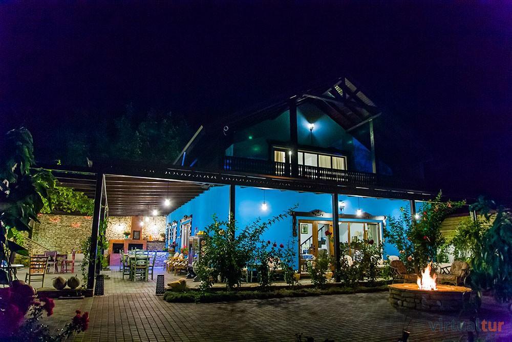 Resedinta Rotundu Acomodação com café da manhã Butuceny Exterior foto